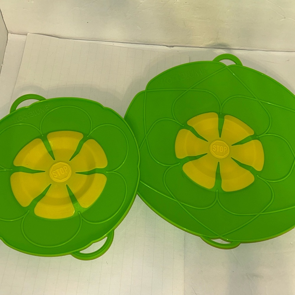 Kochblume TWO Silicone Bowl Pot Lid Covers Spill Stopper Cooking Tool Flower